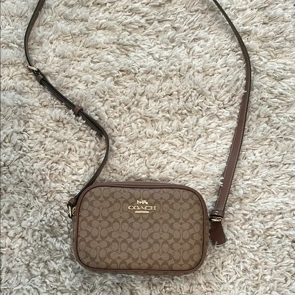Coach Brown Crossbody Bag with Adjustable Strap and Leather Trim - Picture 1 of 6